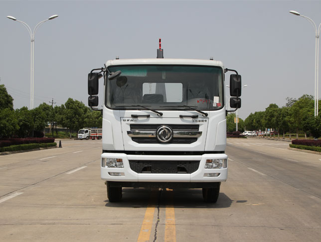 東風D9國六車廂可卸式垃圾車圖片3